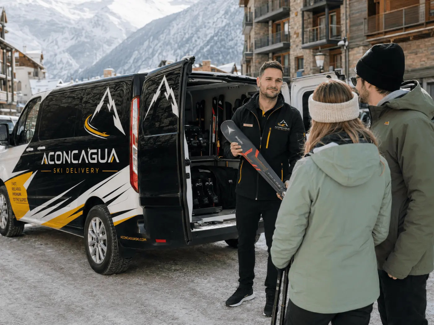 Alquiler de esquí con entrega en tu hotel